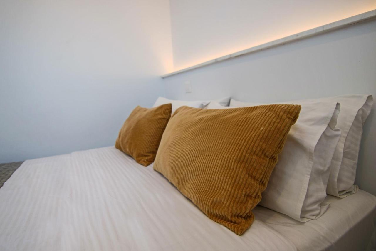 Phaedrus Living - Seaside Executive Flat Harbour 207 Apartment Paphos Exterior photo